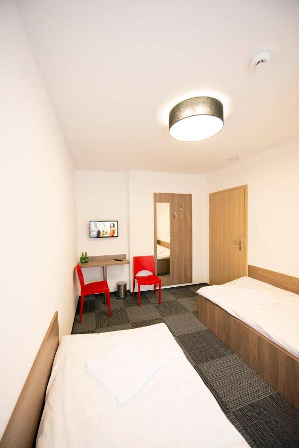 Hostel Sms Free Parking Bydgoszcz Exterior photo